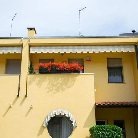 B&B Il Glicine Fiorito Venedik-Lido Dış mekan fotoğraf