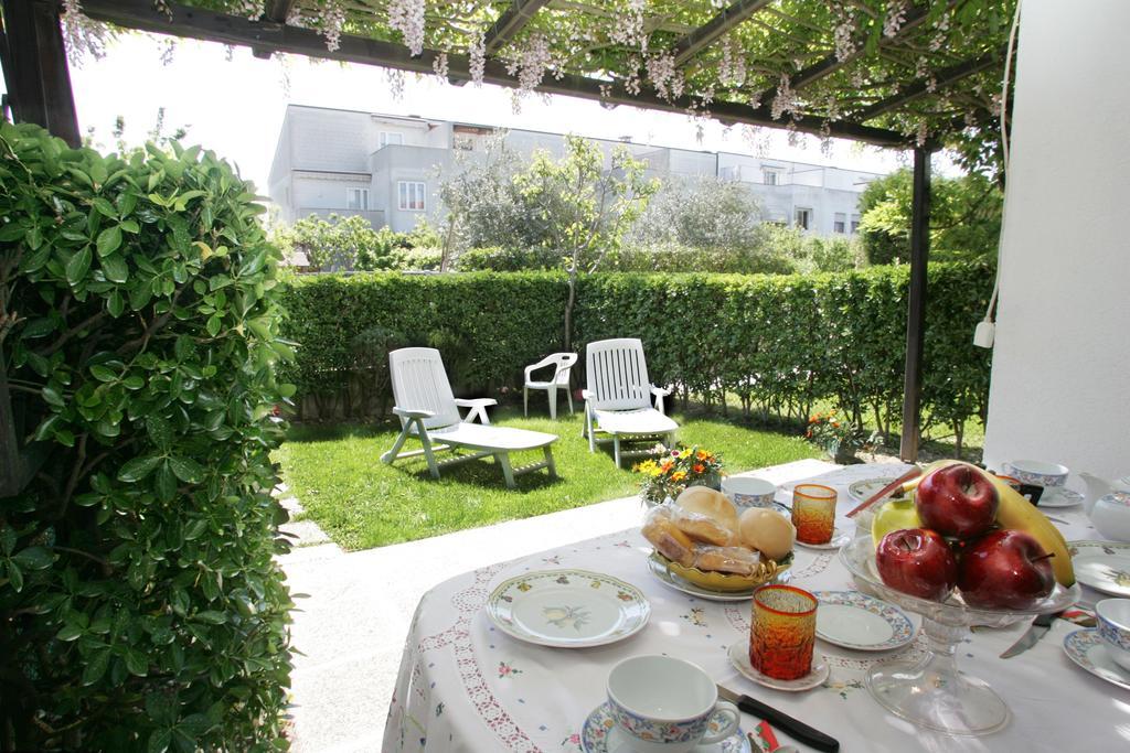 B&B Il Glicine Fiorito Venedik-Lido Dış mekan fotoğraf